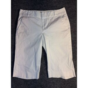 Club Monaco Bermuda Shorts Womens‎ Size 6 White High Waist Low Rise Flat Front